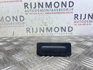 Used Tailgate handle Opel Mokka 1.2 Turbo 12V Price € 36,30 Inclusive VAT offered by Autodemontage Rijnmond BV