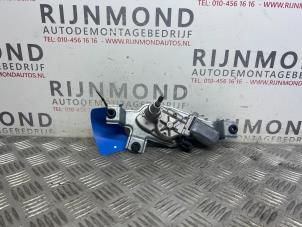 Used Rear wiper motor Landrover Discovery Sport (LC) 2.0 eD4 150 16V Price € 60,50 Inclusive VAT offered by Autodemontage Rijnmond BV