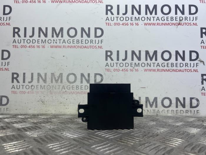 Module PDC d'un Land Rover Discovery Sport (LC) 2.0 eD4 150 16V 2018