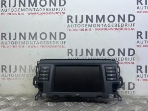 Used Navigation display Landrover Discovery Sport (LC) 2.0 eD4 150 16V Price € 393,25 Inclusive VAT offered by Autodemontage Rijnmond BV