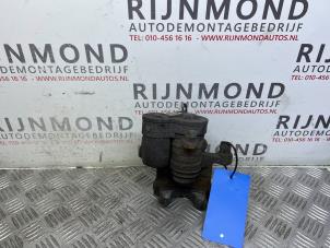 Used Rear brake calliper, right Landrover Discovery Sport (LC) 2.0 eD4 150 16V Price € 90,75 Inclusive VAT offered by Autodemontage Rijnmond BV