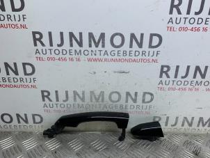 Used Rear door handle 4-door, right Landrover Discovery Sport (LC) 2.0 eD4 150 16V Price € 36,30 Inclusive VAT offered by Autodemontage Rijnmond BV