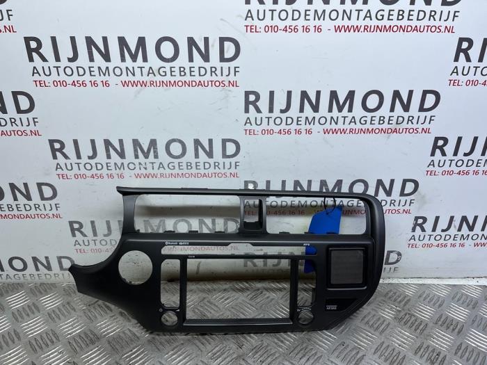 Gebrauchte Radioblende Kia Rio III (UB) 1.2 CVVT 16V Preis € 40,00 Margenregelung angeboten von Autodemontage Rijnmond BV