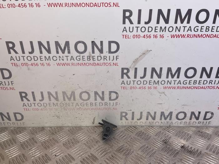 Begagnade Laddtryckssensor Landrover Range Rover Sport (LS) 2.7 TDV6 24V Pris på förfrågan erbjuds av Autodemontage Rijnmond BV