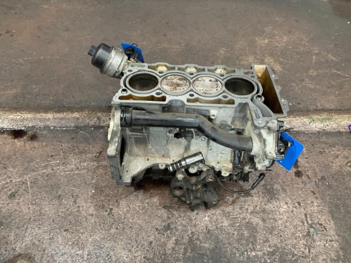 Używane Dolny blok silnika Citroen C3 Cena € 450,00 Procedura marży oferowane przez Autodemontage Rijnmond BV