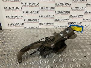Used Front wheel hub BMW 5 serie (F10) 530d 24V Blue Performance Price on request offered by Autodemontage Rijnmond BV