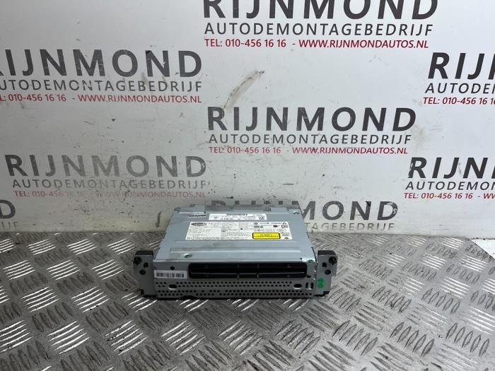 Usagé Système navigation BMW 5 serie (F10) 530d 24V Prix € 242,00 Prix TTC proposé par Autodemontage Rijnmond BV