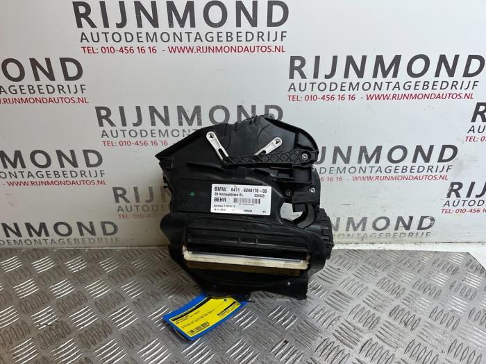 Begagnade Lufttratt BMW 5 serie (F10) 530d 24V Pris € 24,20 Inklusive moms erbjuds av Autodemontage Rijnmond BV