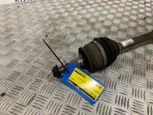 Used Front drive shaft, left Opel Astra K 1.6 CDTI 136 16V Price € 121,00 Inclusive VAT offered by Autodemontage Rijnmond BV