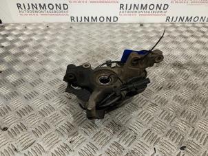 Used Front wheel hub Fiat Panda (312) 0.9 TwinAir Turbo 80 Price on request offered by Autodemontage Rijnmond BV