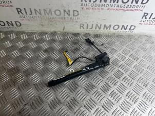Used Seatbelt tensioner, left Fiat 500 (312) 1.2 69 Price € 48,40 Inclusive VAT offered by Autodemontage Rijnmond BV