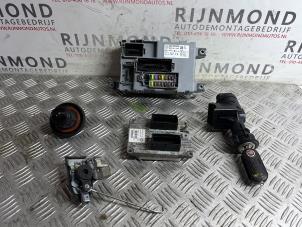 Used Ignition lock + computer Fiat 500 (312) 1.2 69 Price € 302,50 Inclusive VAT offered by Autodemontage Rijnmond BV
