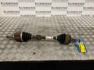 Used Front drive shaft, left Renault Kadjar (RFEH) 1.2 Energy TCE 130 Price € 151,25 Inclusive VAT offered by Autodemontage Rijnmond BV