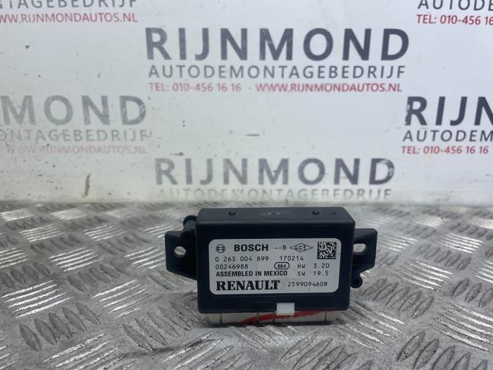 Usados Módulo PDC Renault Kadjar (RFEH) 1.2 Energy TCE 130 Precio € 96,80 IVA incluido ofrecido por Autodemontage Rijnmond BV