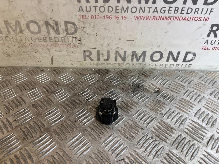 Begagnade Diskanthögtalare Renault Kadjar (RFEH) 1.2 Energy TCE 130 Pris € 18,15 Inklusive moms erbjuds av Autodemontage Rijnmond BV