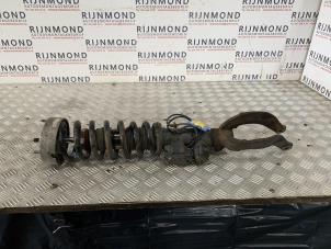 Used Front shock absorber, right BMW X6 (E71/72) M turbo 4.4i V8 32V Price € 302,50 Inclusive VAT offered by Autodemontage Rijnmond BV