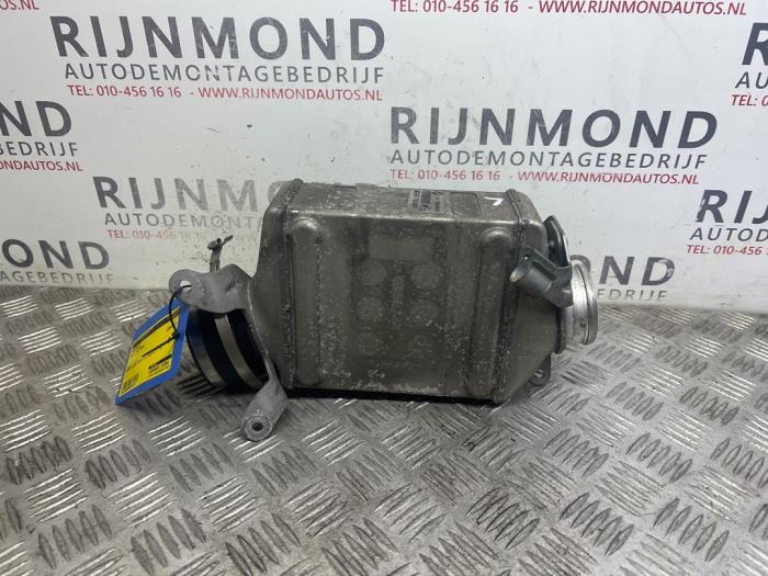 Usados Intercooler BMW X6M (E71/72) 4.4i V8 Turbo 32V Precio € 181,50 IVA incluido ofrecido por Autodemontage Rijnmond BV