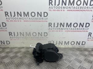 Used Rear seatbelt, right BMW X6 (E71/72) M turbo 4.4i V8 32V Price € 72,60 Inclusive VAT offered by Autodemontage Rijnmond BV