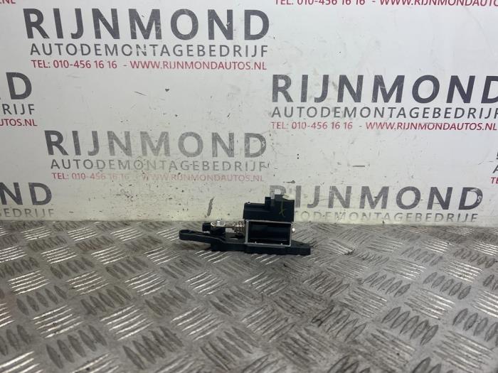 Usagé Divers BMW X6M (E71/72) 4.4i V8 Turbo 32V Prix € 36,30 Prix TTC proposé par Autodemontage Rijnmond BV