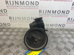 Used Power steering pump Mercedes S (W220) 3.2 S-320 CDI Price on request offered by Autodemontage Rijnmond BV