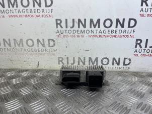 Used Cooling fin relay Opel Vivaro 1.6 CDTI BiTurbo 120 Price on request offered by Autodemontage Rijnmond BV