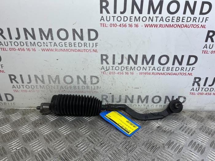 Tie rod, left from a Opel Vivaro 1.6 CDTI BiTurbo 120 2015