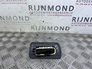 Gebrauchte Tür-Kontaktschalter Peugeot 1007 (KM) 1.4 Preis auf Anfrage angeboten von Autodemontage Rijnmond BV