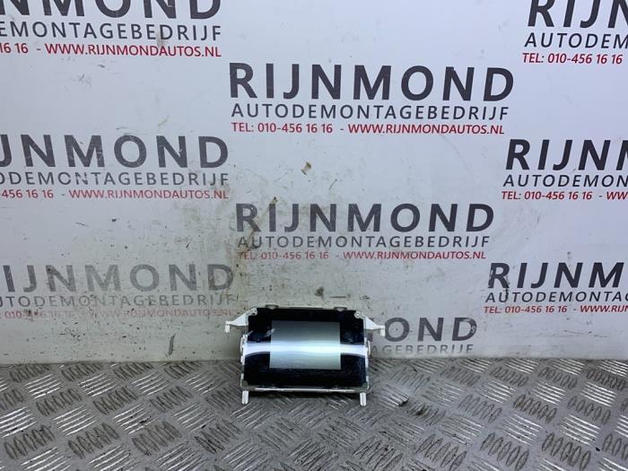 Used Interior display Ford Fiesta 6 (JA8) 1.0 EcoBoost 12V 100 Price € 48,40 Inclusive VAT offered by Autodemontage Rijnmond BV
