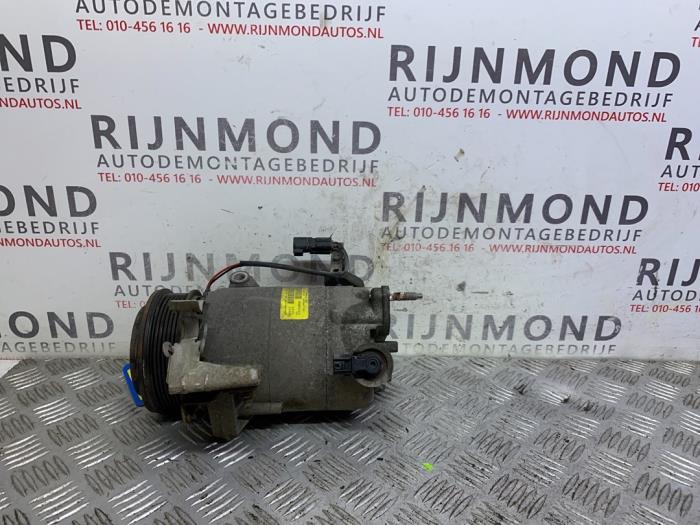 Gebrauchte Klimapumpe Ford Fiesta 6 (JA8) 1.0 EcoBoost 12V 100 Preis € 60,50 Mit Mehrwertsteuer angeboten von Autodemontage Rijnmond BV