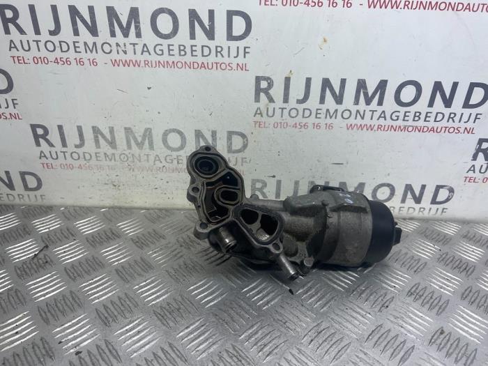 Gebrauchte Ölfiltergehäuse Peugeot 308 SW (4E/H) 1.6 16V THP 150 Preis auf Anfrage angeboten von Autodemontage Rijnmond BV