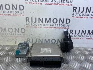 Used Ignition lock + computer Mercedes C Estate (S204) 2.2 C-250 CDI 16V BlueEfficiency Price on request offered by Autodemontage Rijnmond BV