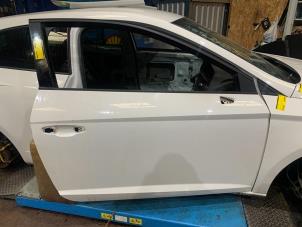 Używane Drzwi prawe wersja 2-drzwiowa Seat Leon SC (5FC) 2.0 TDI FR 16V Cena € 544,50 Z VAT oferowane przez Autodemontage Rijnmond BV