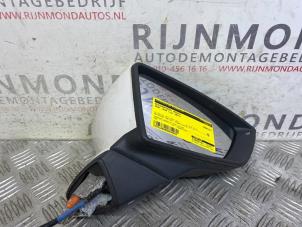 Used Wing mirror, right Seat Leon SC (5FC) 2.0 TDI FR 16V Price € 145,20 Inclusive VAT offered by Autodemontage Rijnmond BV