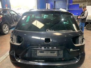Używane Tylna klapa Seat Ibiza ST (6J8) 1.2 TDI Ecomotive Cena € 150,00 Procedura marży oferowane przez Autodemontage Rijnmond BV