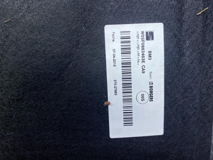 Plaque sol coffre d'un Seat Leon SC (5FC) 2.0 TDI FR 16V 2015