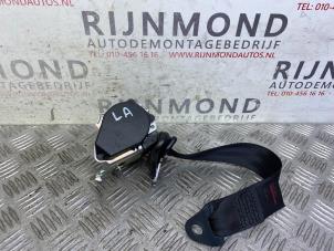 Used Rear seatbelt, left Peugeot 208 I (CA/CC/CK/CL) 1.2 Vti 12V PureTech 82 Price € 60,50 Inclusive VAT offered by Autodemontage Rijnmond BV