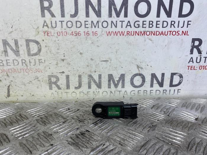 Begagnade Bränsletryckssensor Renault Kadjar (RFEH) 1.2 Energy TCE 130 Pris € 24,20 Inklusive moms erbjuds av Autodemontage Rijnmond BV