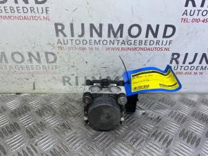 Used ABS pump Fiat Fiorino (225) 1.3 D 16V Multijet Price € 50,00 Margin scheme offered by Autodemontage Rijnmond BV