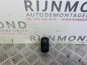 Used Switch (miscellaneous) Opel Combo 1.3 CDTI 16V ecoFlex Price on request offered by Autodemontage Rijnmond BV