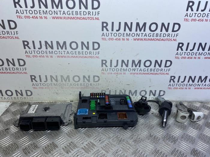 Used Ignition lock + computer Peugeot 208 I (CA/CC/CK/CL) 1.0 Vti 12V PureTech Price on request offered by Autodemontage Rijnmond BV