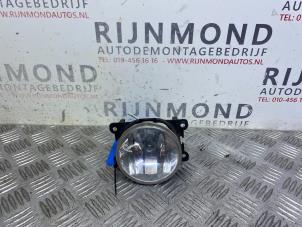 Used Fog light, front right Peugeot 208 I (CA/CC/CK/CL) 1.0 Vti 12V PureTech Price € 24,20 Inclusive VAT offered by Autodemontage Rijnmond BV
