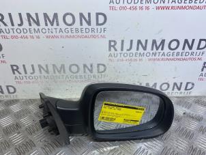 Used Wing mirror, right Opel Tigra Twin Top 1.4 16V Price € 48,40 Inclusive VAT offered by Autodemontage Rijnmond BV