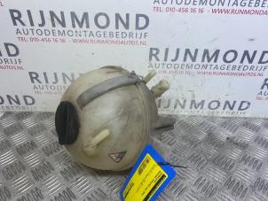 Used Expansion vessel Mercedes Sprinter 3t (906.61) 210 CDI 16V Price on request offered by Autodemontage Rijnmond BV