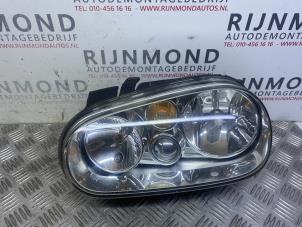 Used Headlight, left Volkswagen Golf IV (1J1) 1.6 16V Price € 35,00 Margin scheme offered by Autodemontage Rijnmond BV