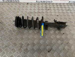 Used Fronts shock absorber, left Ford Fiesta 7 1.0 EcoBoost 12V 100 Van Price € 84,70 Inclusive VAT offered by Autodemontage Rijnmond BV
