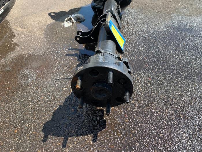 Rear wheel drive rear axle from a Renault Master IV (MA/MB/MC/MD/MH/MF/MG/MH) 2.3 dCi 135 16V FWD 2020