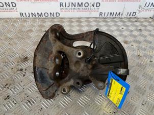 Used Front wheel hub Mercedes CLK (W209) 3.2 320 CDI V6 24V Price on request offered by Autodemontage Rijnmond BV
