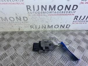 Used Glow plug relay Ford Galaxy (WA6) 2.0 TDCi 16V Price on request offered by Autodemontage Rijnmond BV