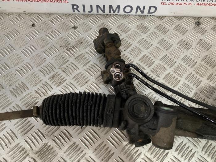 Steering box from a Ford Transit 2.2 TDCi 16V 2010
