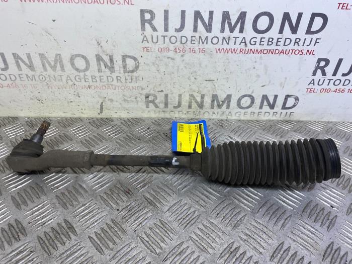 Tie rod, left from a Audi A3 Sportback (8YA) 2.0 35 TDI 16V 2020